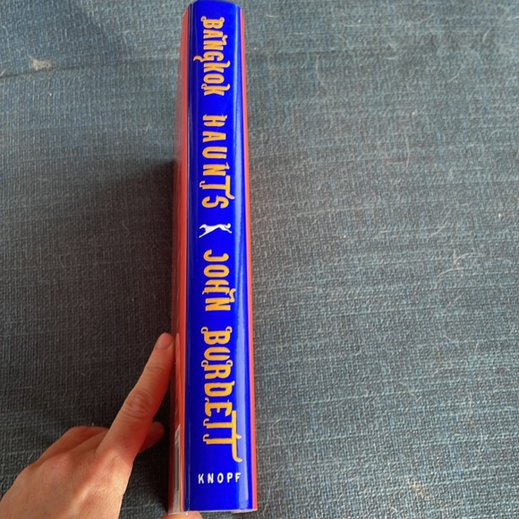 Bangkok Haunts. John Burdett. Novel Hardcover First Edition - Picture 7 of 10